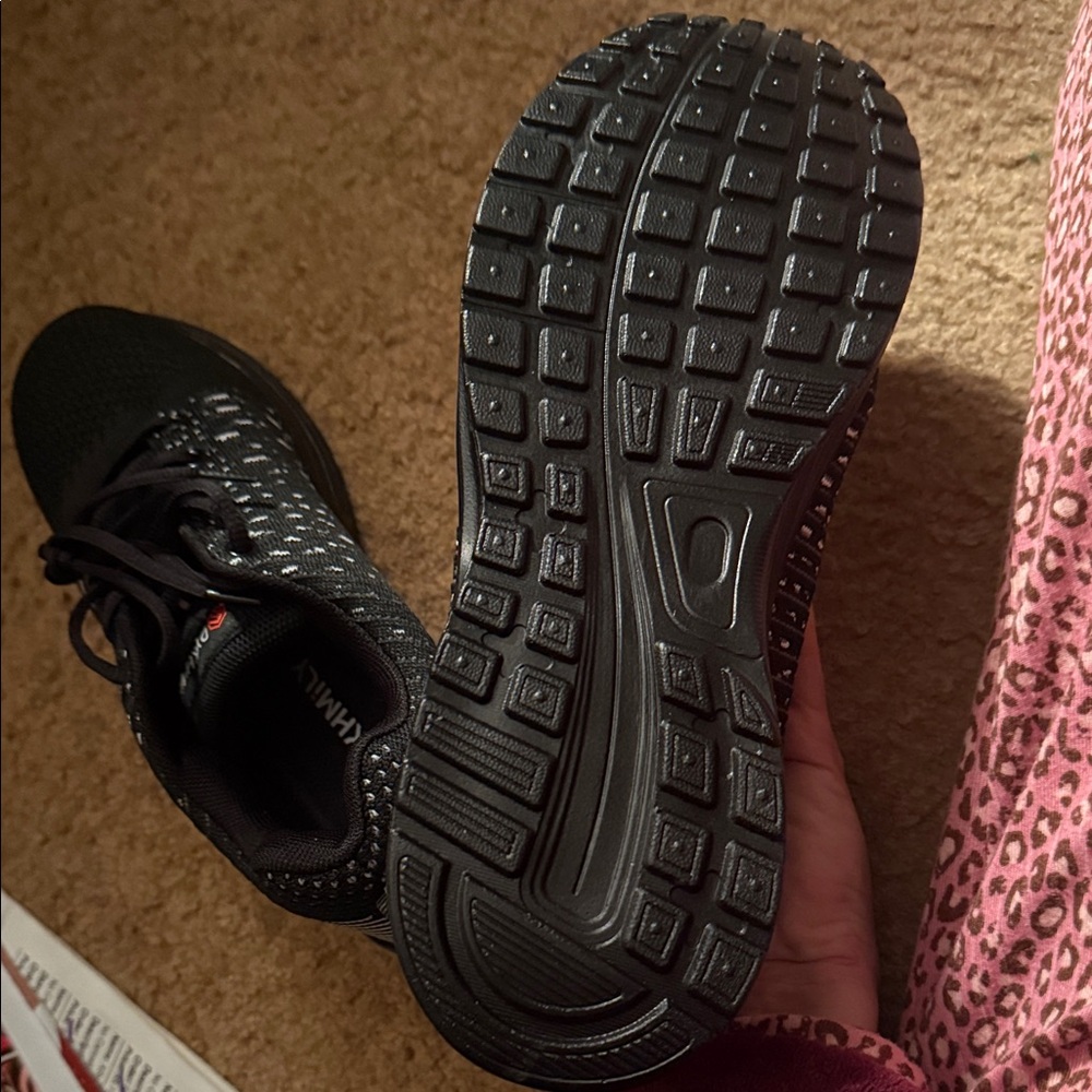 Dykhmily Black and White Men or Women’s  Steel Toe Sneakers - Picture 5 of 8